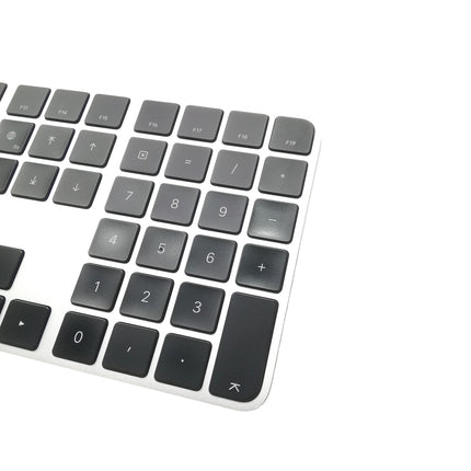 【中古品】 Appleシリコン搭載Macモデル用Touch ID搭載Magic Keyboard（テンキー付き）- 日本語（JIS）- ブラックキー MMMR3J/A 【中古品管理番号:A40883】