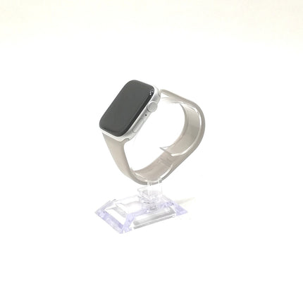 【中古品】 Apple Watch/ SE (第2世代) / 44mm /GPSモデル / MNLD3J/A / A2723 /  シルバーケース / スターライトソロループバンド（S) 【中古品管理番号:A41232】
