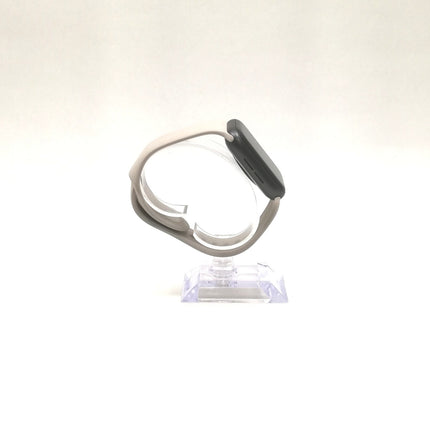 【中古品】 Apple Watch/ SE (第1世代) / 44mm /GPSモデル / MKQ43J/A / A2352 /  スペースグレイアルミニウムケース / スターライトスポーツバンド - (S/M) 【中古品管理番号:A41339】