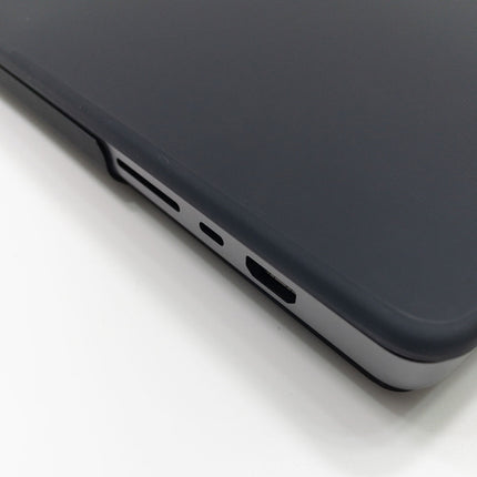 HardShellCase MacBook Pro 16インチ M4/M3/M2/M1 Black [HSC-MBP16BK]