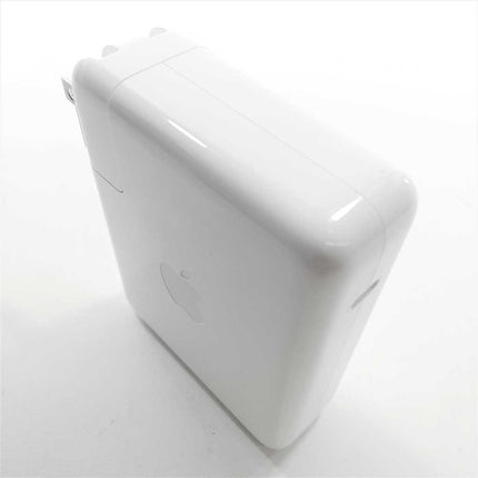 【中古品】Apple 140W USB-C電源アダプタ [A_MLYU3AM/A]