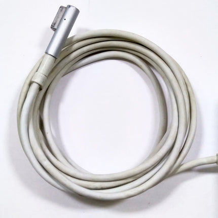 Apple 85W MagSafe電源アダプタ [A_MC556J/B]