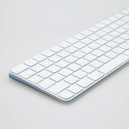 Apple Touch ID搭載Magic Keyboard テンキー付（JIS）用 抗菌仕様キーボード防塵カバー [PKB-MACK4]